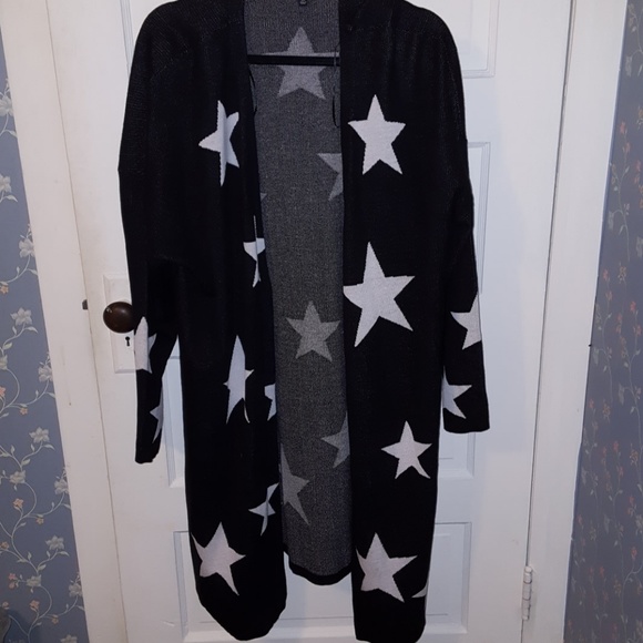 Relativity Sweaters - Nwt beautiful long layering sweater